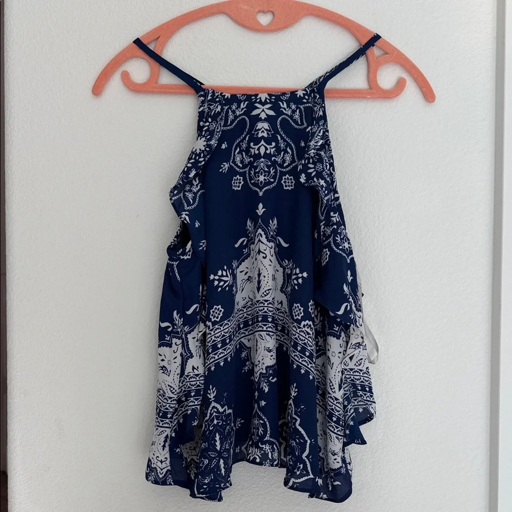 Lovers + Friends Navy Sleeveless Top - Picture 1 of 6
